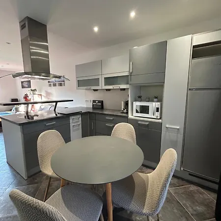 Joli Petit Apartment