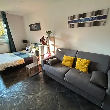 Joli Petit Apartment